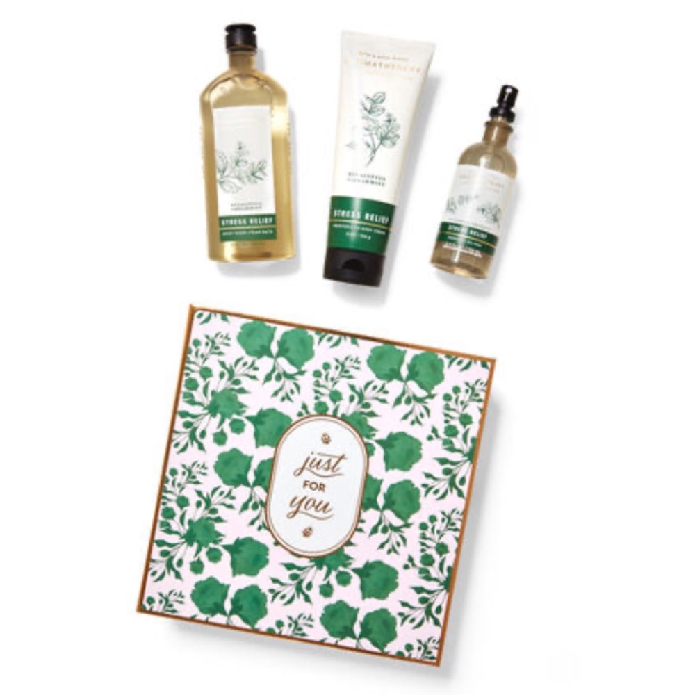 *NWT* Bath and Body Works Eucalyptus Spearmint Gift Box